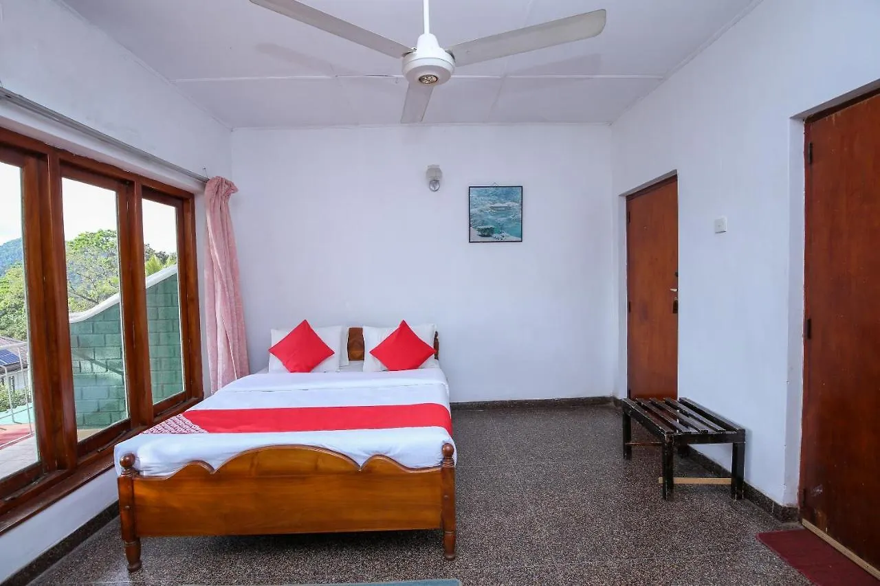 Oyo 436 Sandakelum Tourist Guest House Kandy Sri Lanka